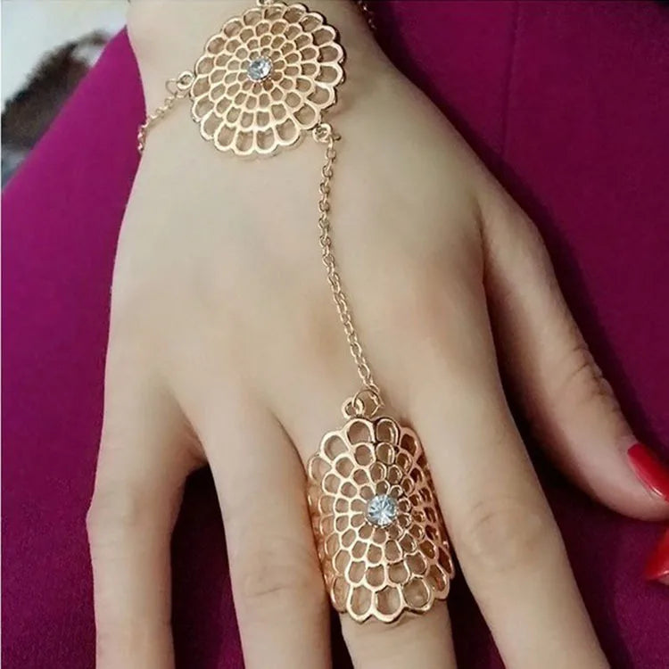 Gold Finger Ring Designs Hollow Sun Shape Gold Women's Finger Ring Bracelet