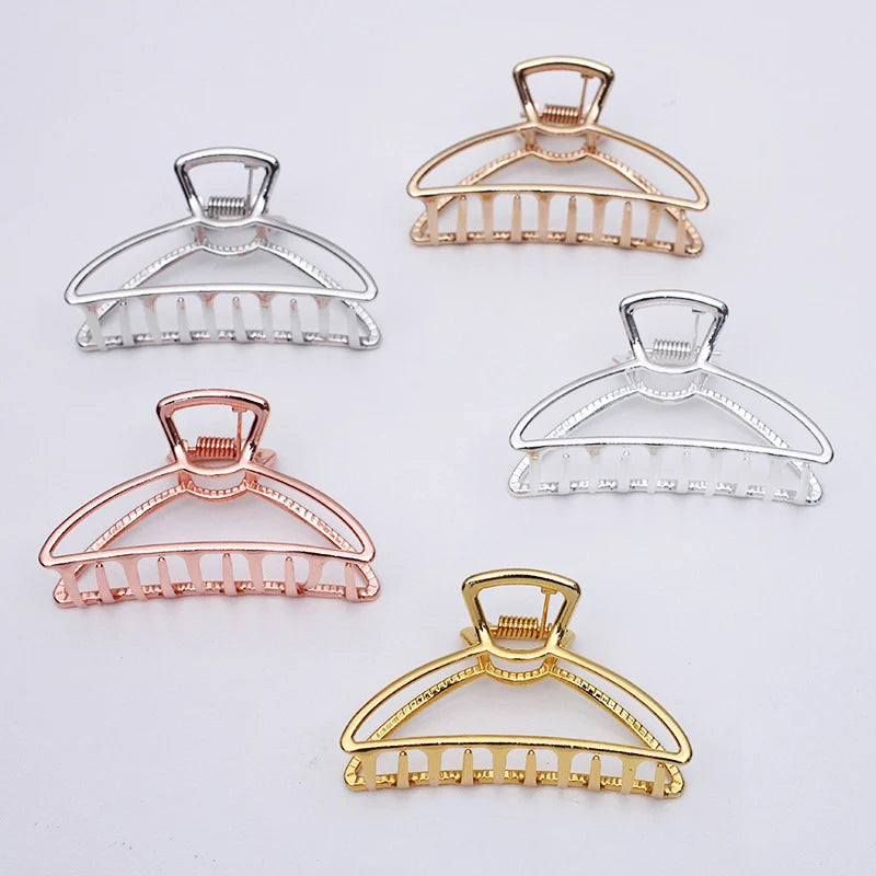 4.5cm*8cm Classical Opened Half Round Hair Claws Clips for Holding Ponytails Large Metal Filigree Hair Clamps Barrettes