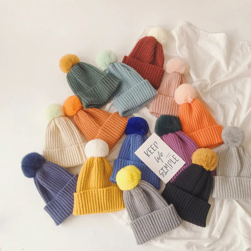 Unisex Winter Beanies with Pom Pom Custom Embroidered Logo Wholesale for Kids Women for Beach Travel Common Fabric Features