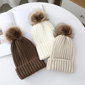 Winter Knitted Hats Bobble Hat Faux Fur Ball Pom Pom Cap Acrylic Luxury Beanie Hat Removable Pom Thick Women Custom Logo Opp Bag
