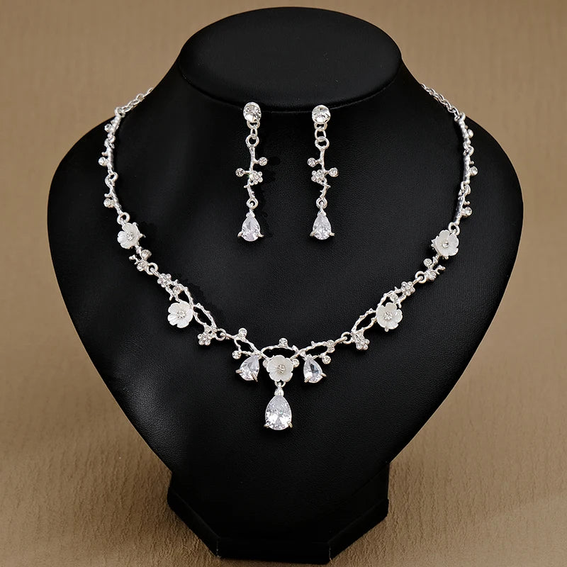 Trending Crystal Flower Bridal Jewelry Sets Fashion Zircon Rhinestone Bridal Necklace Earrings for Women