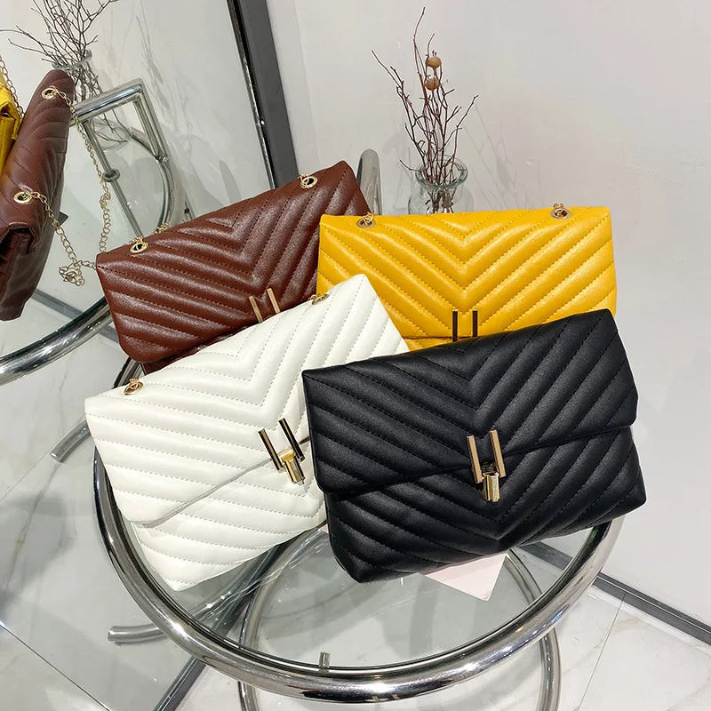 New Fashion PU Wavy Quilting Zipper Closure Single Strap Women Crossbody Shoulder Bag 1.5L Wholesale