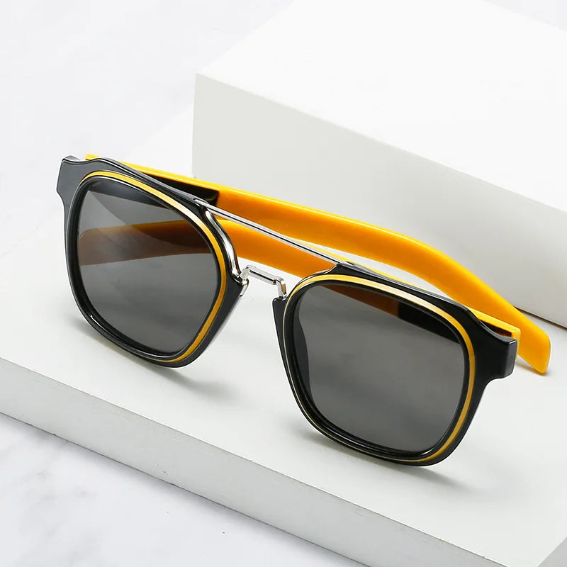 New Trend Yellow Shades Glasses Fahion Sports Style Square Sun Glasses Personality Sports Color Contrast Sunglasses for Men