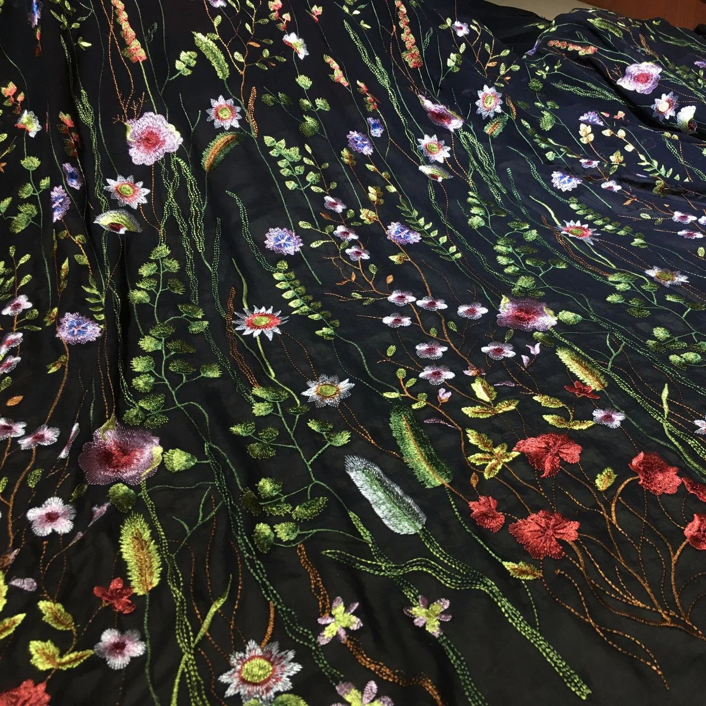 European Classic Multi-color Flower Designer Fashion Embroidery Chiffon Floral Dress Fabric