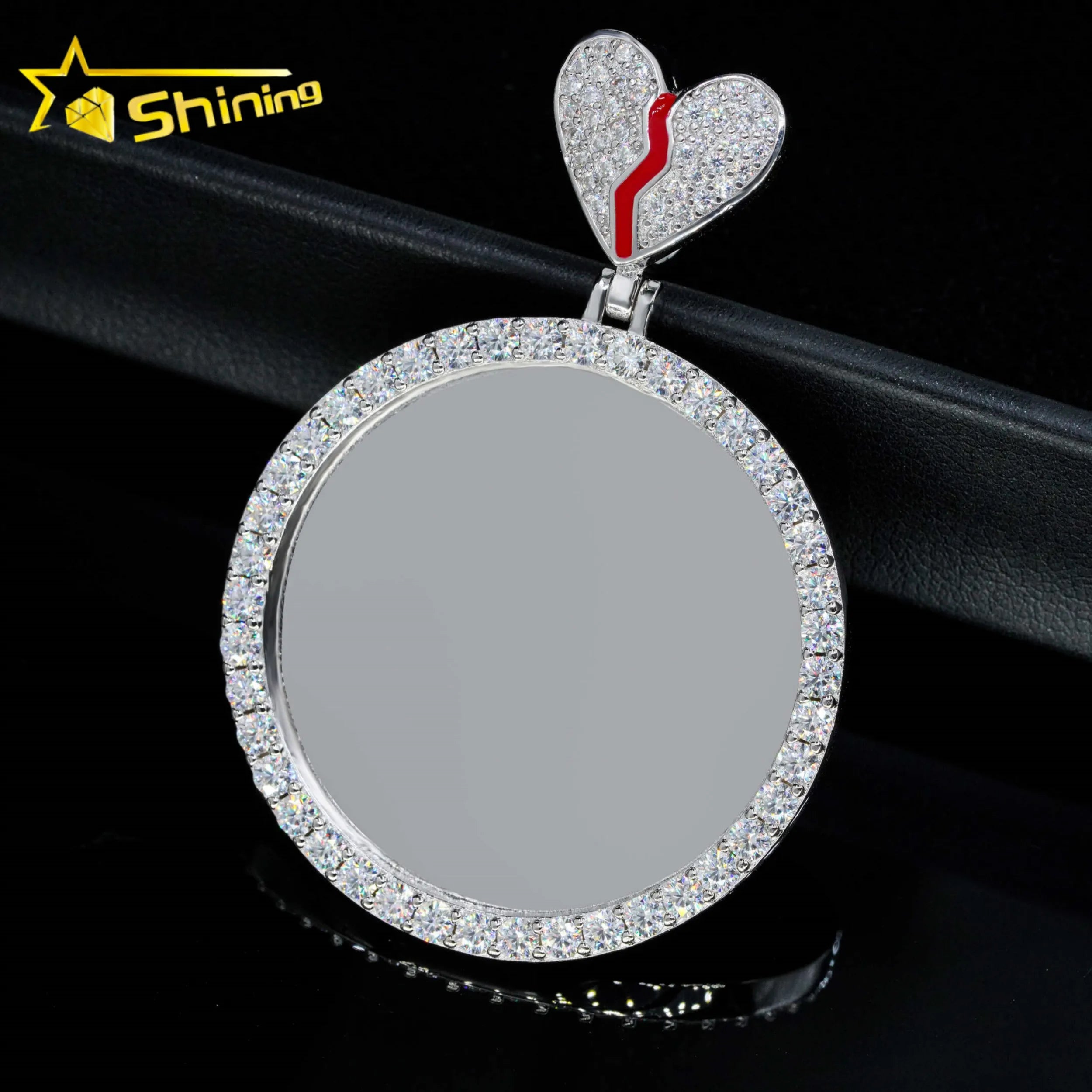 Unique GRA Certificate Enamel Broken Heart Bail Hip Hop Moissanite 925 Sterling Silver Vvs Diamond Picture Memory Pendant