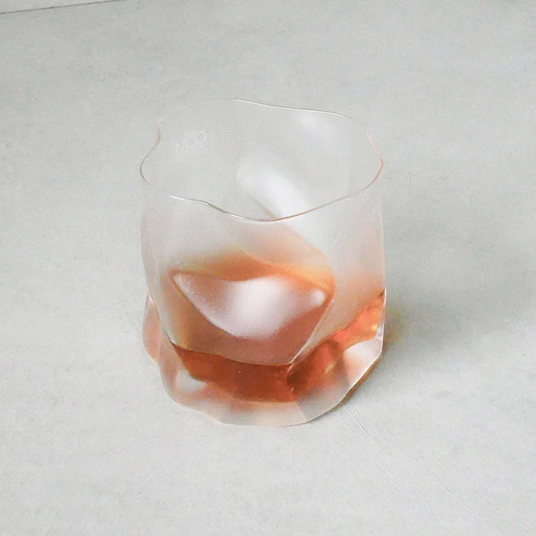 Wholesale Elegant Creative Square Base Rolling Etched Frosted Whiskey Glass Cup