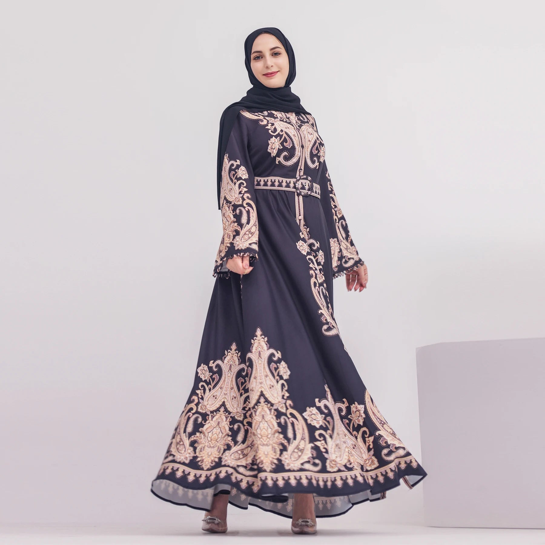 2024 Dubai Luxury Abaya Eid Muslim Women Print Modern Abaya Designs Tunic Elegant Maxi Dress