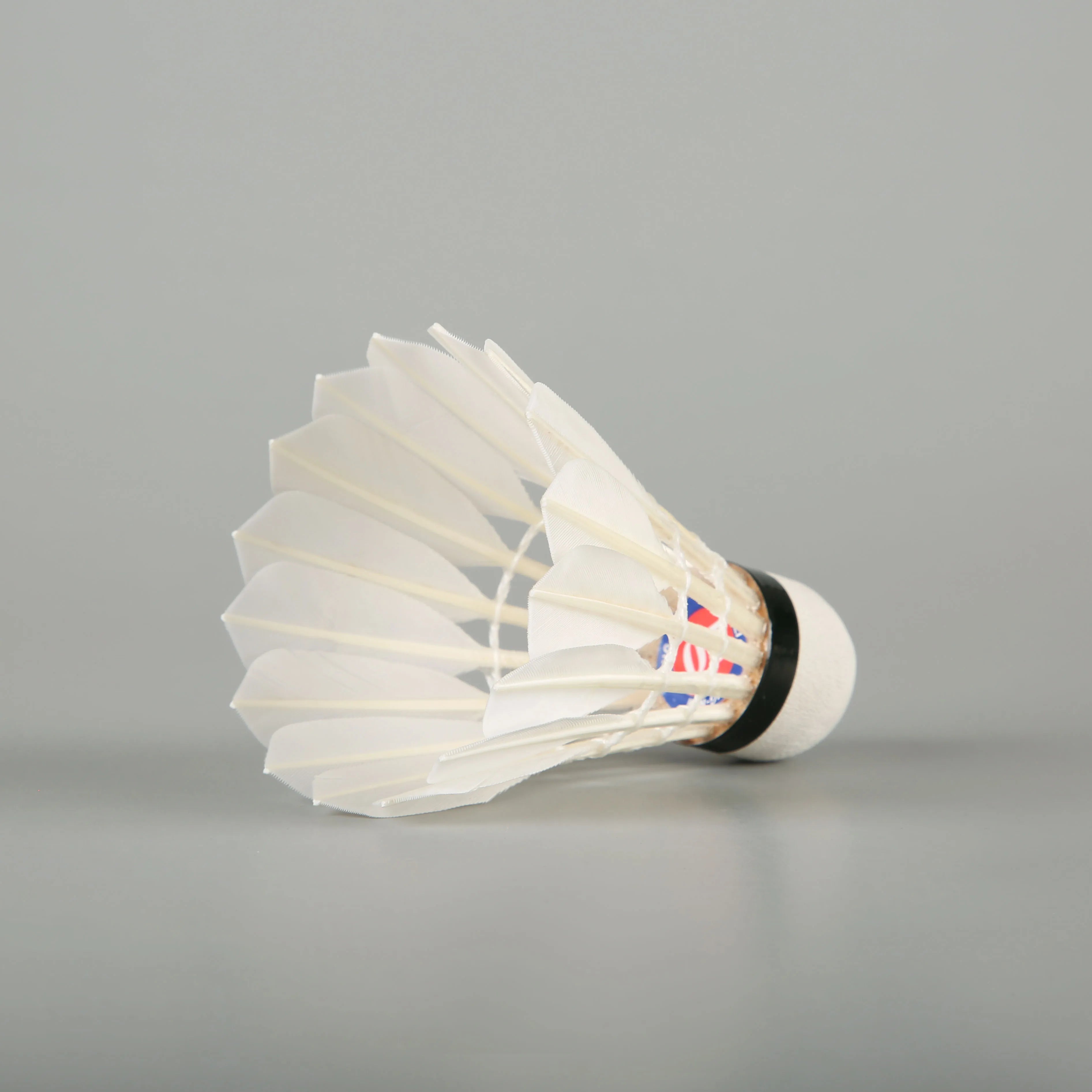 2021 Wholesale Goose Feather Badminton Shuttlecock with High Durability and Flying