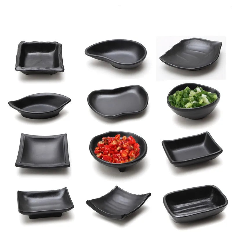 Factory Wholesale Matte Black Round Melamine Soy Sauce Dish Eco-Friendly Plastic Saucer Dish for Home or Restaurant Use