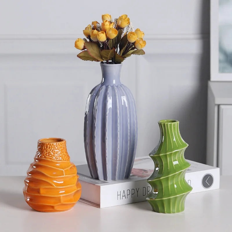 Minimalist Nordic Starfruit Shaped Ceramic Vase for Fresh Flower Arrangement Home Living Room Dining Table Ornament Factory