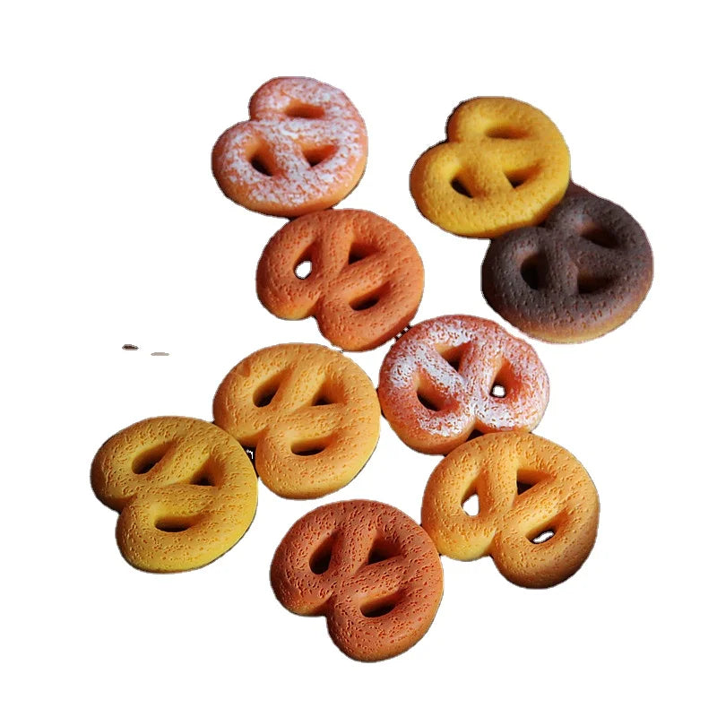 Mix Colors Resin Heart Pretzel Charm Simulation Food Dessert Bread Biscuit Cabochon for Children Toys Necklace Bracelet Jewelry