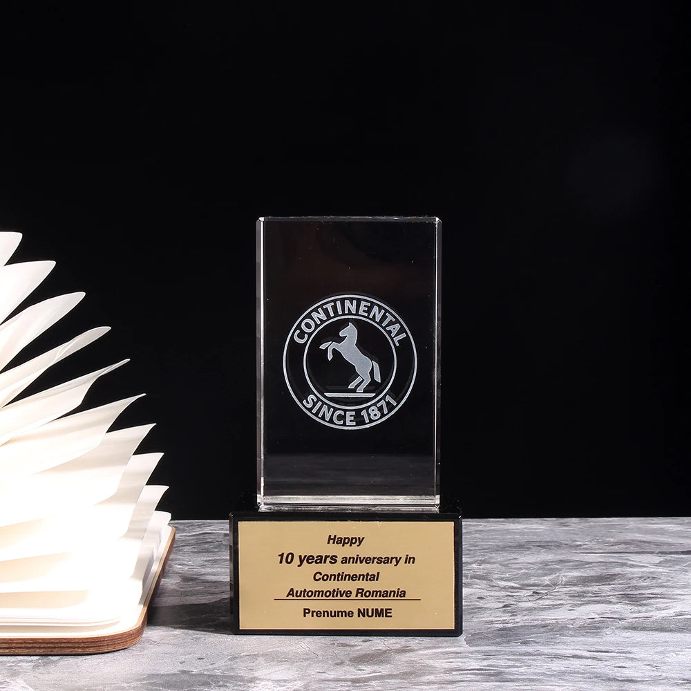 Traditional Clear Crystal Laser Engraved Black Base With Gold Metal Trophy Award Custom