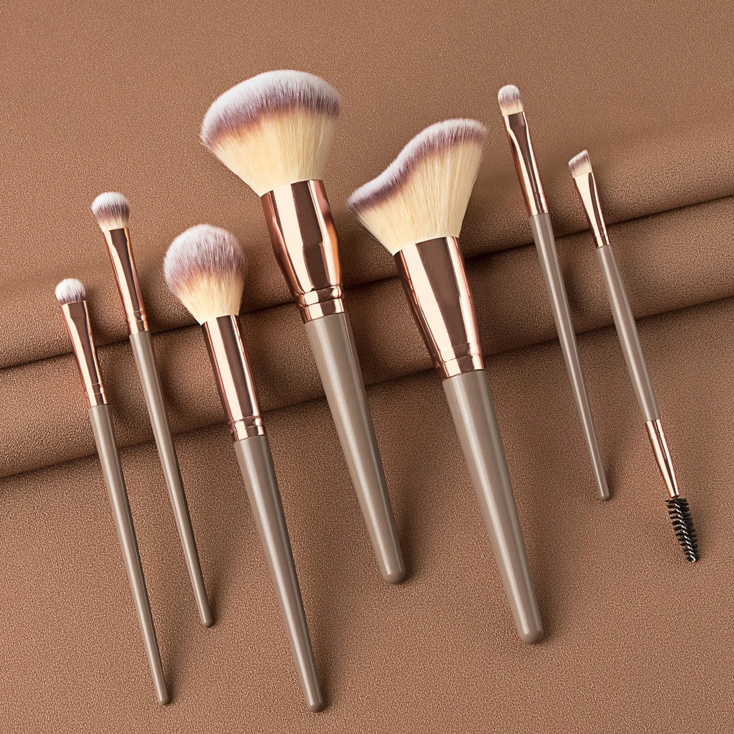 7Pcs Makeup Brushes Set  Premium Synthetic Foundation Make up Brushes Kit Champagne Gold Conical Handle