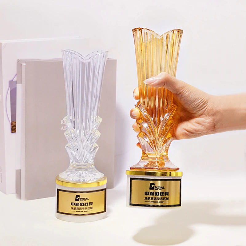 Custom High-End Elegant Crystal Trophy Vase Outstanding Company Award with Carved Technique for Employee Customization DIY Theme