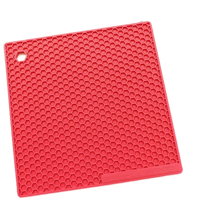 Silicone Table Mat Eco-Friendly Food Grade Heat Resistant Waterproof 17.3x17.3cm Customizable Kids Crafts Dinner Placemat Desk