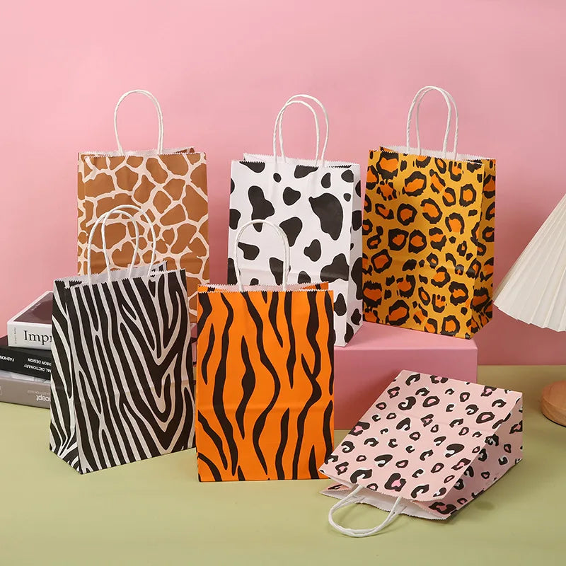 Cartoon Printed Tiger Zebra Leopard Gift Bags Reusable Packing Gift Bags With Handles for Birthday Party Gift Decoration