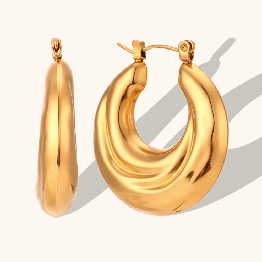 Dingran 2023 New Trendy Ocean Swirl Hollow Out Stainless Steel Gold Plated Waterproof Hoop Earrings