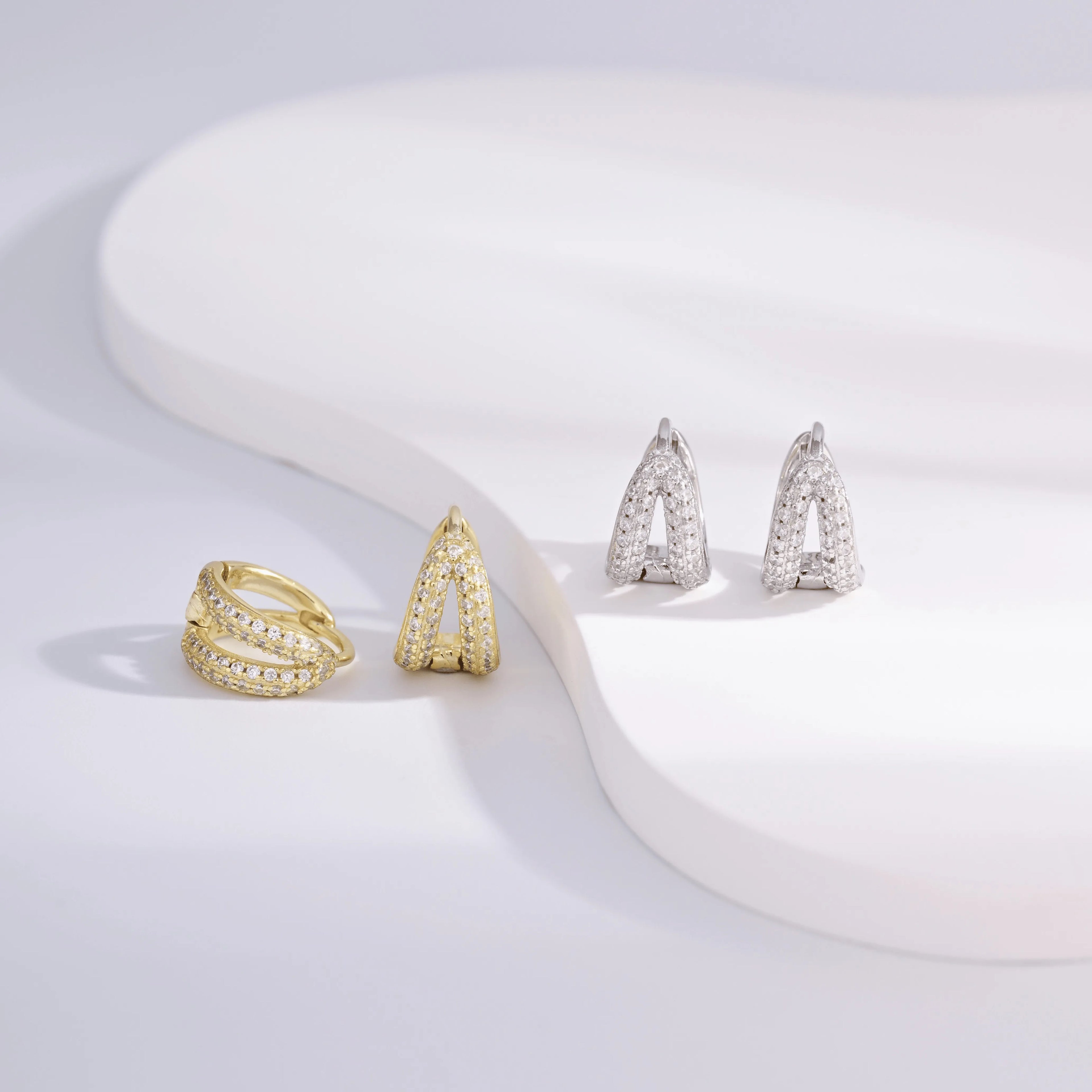 Wholesale Earrings Jewelry Gold Rhodium Plated Full Cubic Zirconia Round Huggie 925 Sterling Silver Fine Jewelry Earrings
