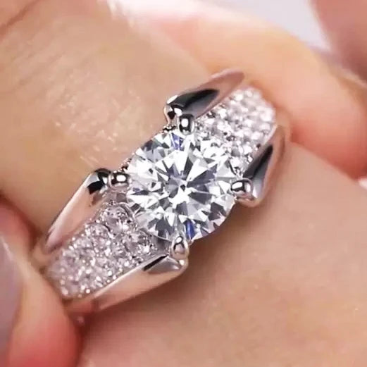 Huitan Luxury Round Diamond Shiny Zircon Cross Rings Lady Girls Romantic Pure Silver Hollow Dainty Wedding Ring