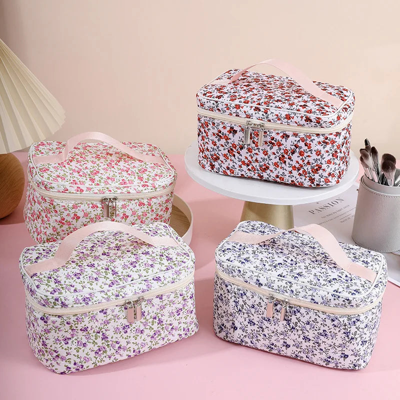 Customized Large Cosmetic Bag Portable Fashion Travel  Printed Floral Zipper Makeup Bag Pink Flower Beauty Bags