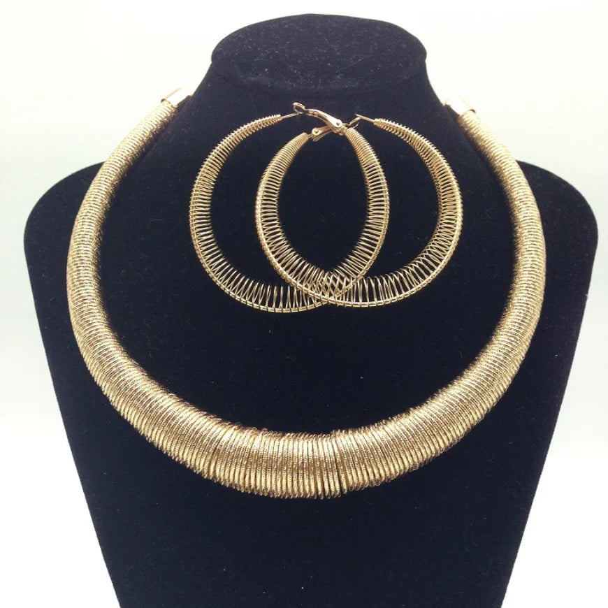 New Hot Sale Classic Metal Spring Necklace Statement Gold Filled Hoop Earrings African Jewelry Sets for Women
