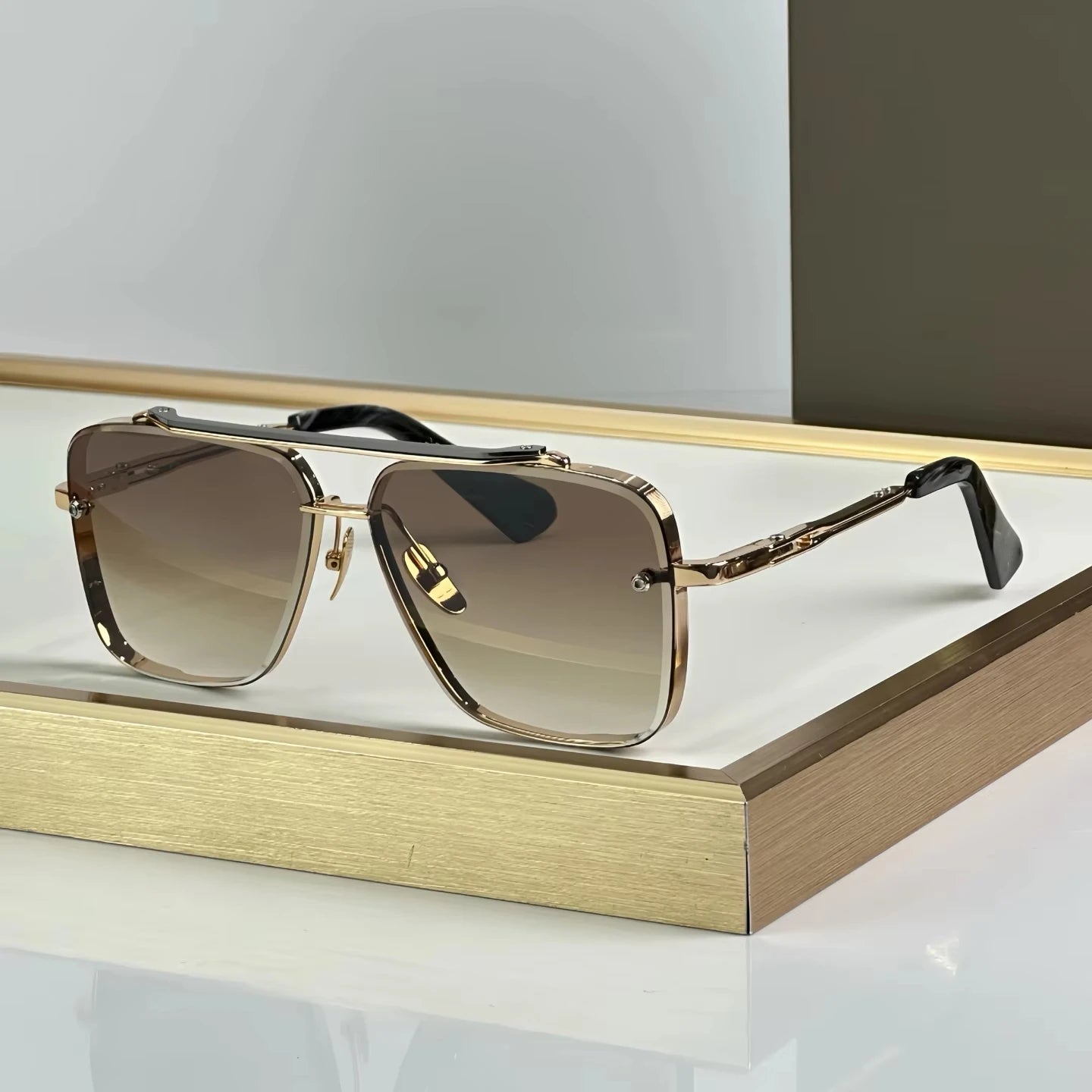Vintage Oversize Square Sunglasses Women Luxury Brand Big Frame Women Sun Glasses Black Fashion Gradient Female Glasses