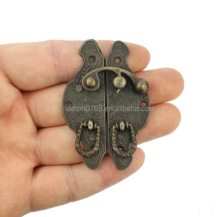 Stock Supply Box Accessories 40 X 60mm Zinc Alloy Antique Metal Double Door Cabinet Lock