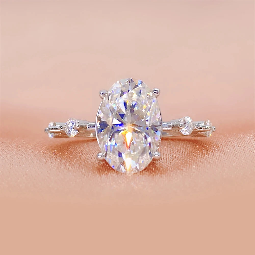 Wholesale Fine Jewelry Finger Rings 925 Sterling Silver D-vvs Diamond Emerald Cut Moissanite Engagement Ring for Women