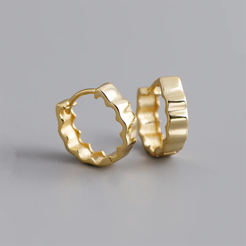 Simple Glossy Punk Wave Ear Buckle 925 Sterling Silver Hoop Earrings Gold Plated Fine Jewelry Trendy Pleated Huggies for Gift