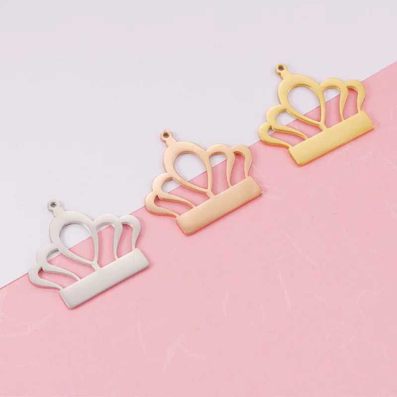Hot Selling Mirror Stainless Steel Flat Cutting DIY Crown with Customizable Engraved Pendant Accessories