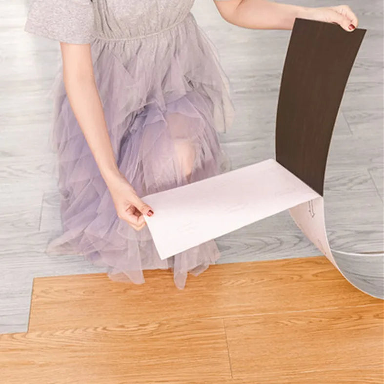 Wood Designs Indoor Waterproof Vinyl Self Adhesive Plank Flooring