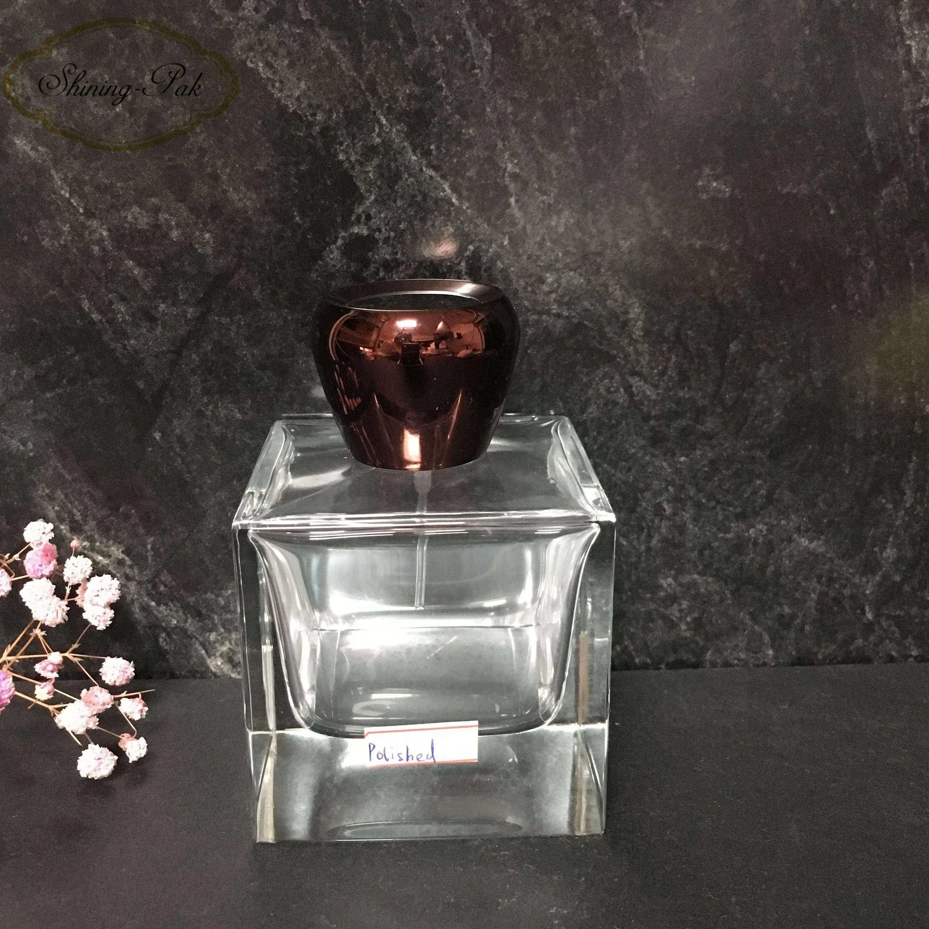 In Stock Luxury Creative Red Diamond Stone Surlyn Glass Cosmetics Packaging Cover Cap Perfume Cap