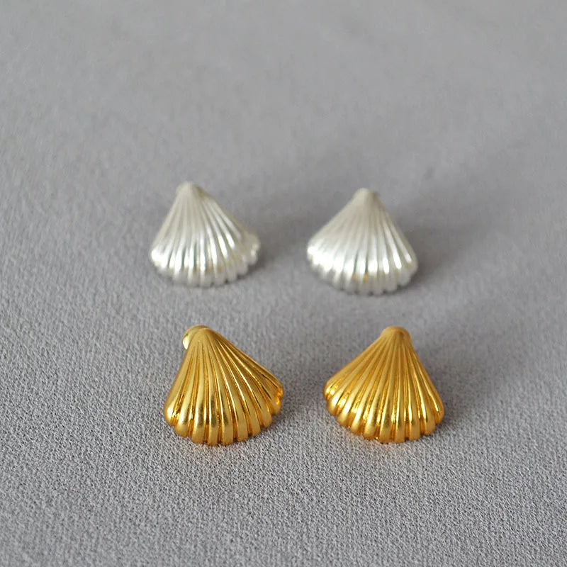 Luxury Fine Jewelry Brass Vintage Gold Plated Shell Stud Earrings