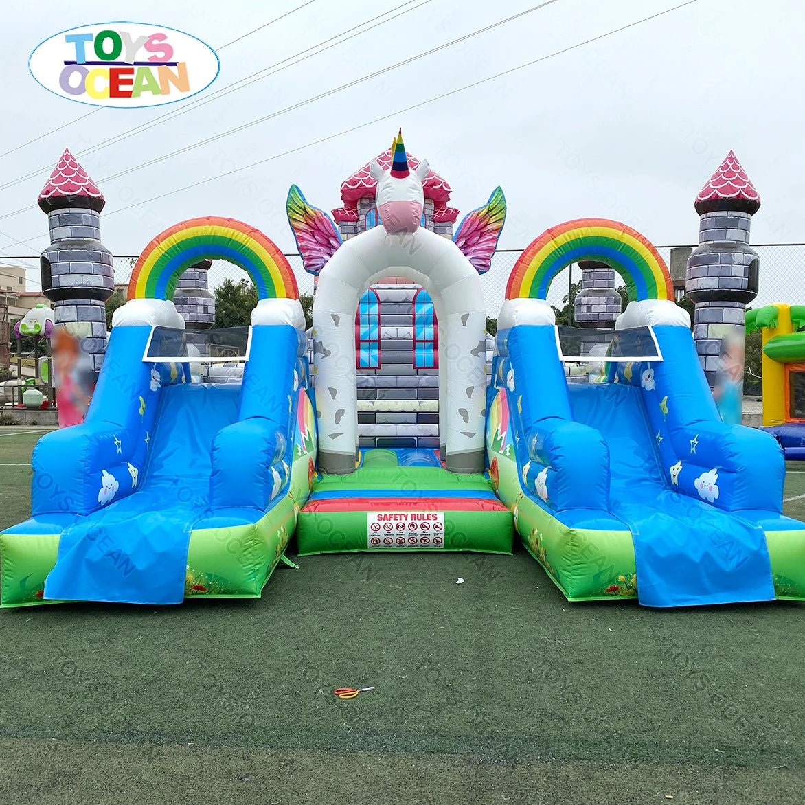 Customized Large Outdoor Playground Kids Inflatable Bouncing House Jumping Castle Combo Slide for Sale