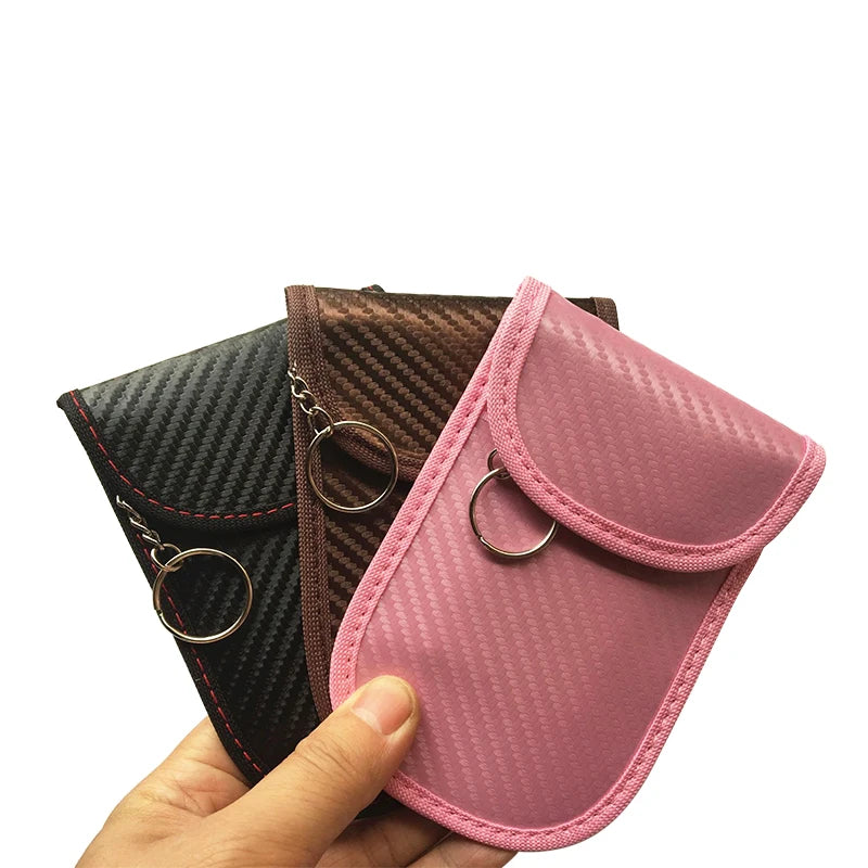 QRF-09 Carbon Fiber Leather RFID Car Key Signals Blocker Case with Key Hook Keyless Car Theft Pouch Faraday Bag