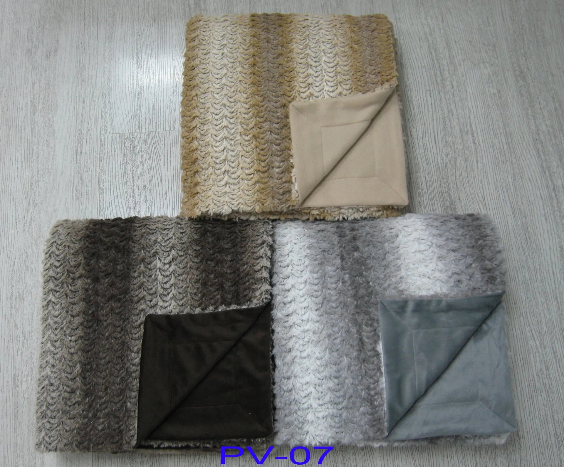 Modern Jacquard Sherpa Fur Throw Blanket Side Soft Faux Rabbit Fur Throw Blanket for Sofa