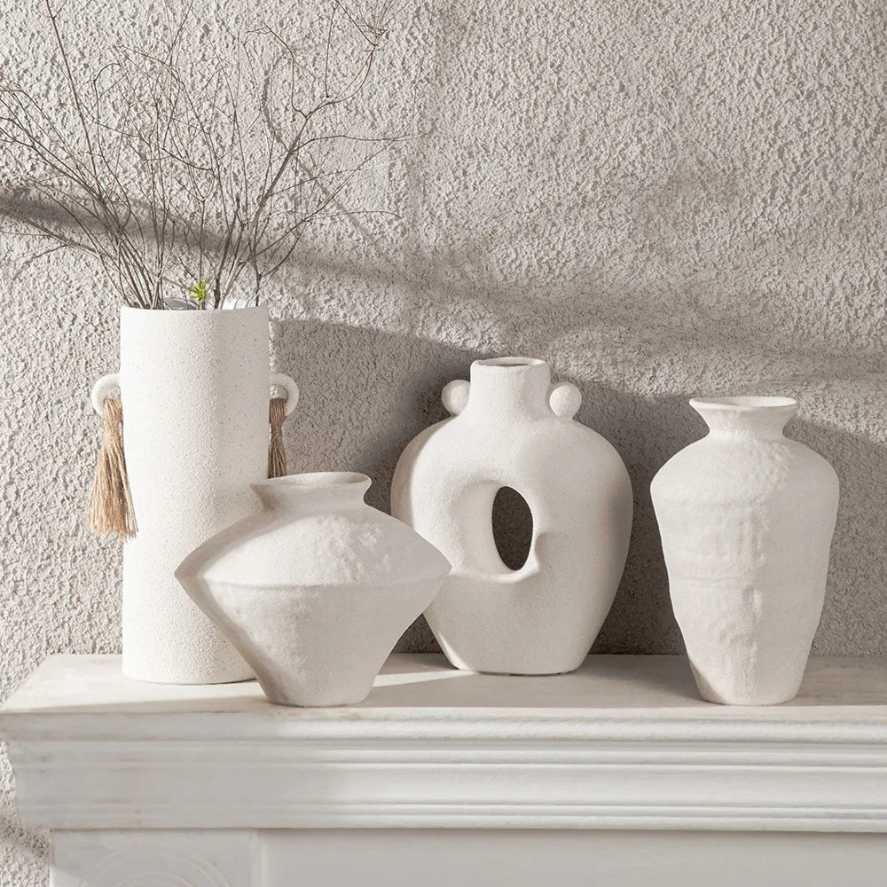 Nordic Ceramic Flower Arrangement Vase High-End Art Deco Style Simple White Wabi-Sabi for Wedding or Room Decoration