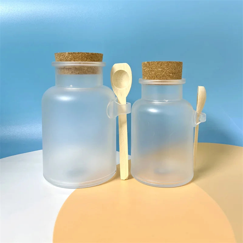 Plastic Leakproof 100ml 200ml 300ml 500ml Jar for Food Container Packaging with Bamboo Wooden Spoon