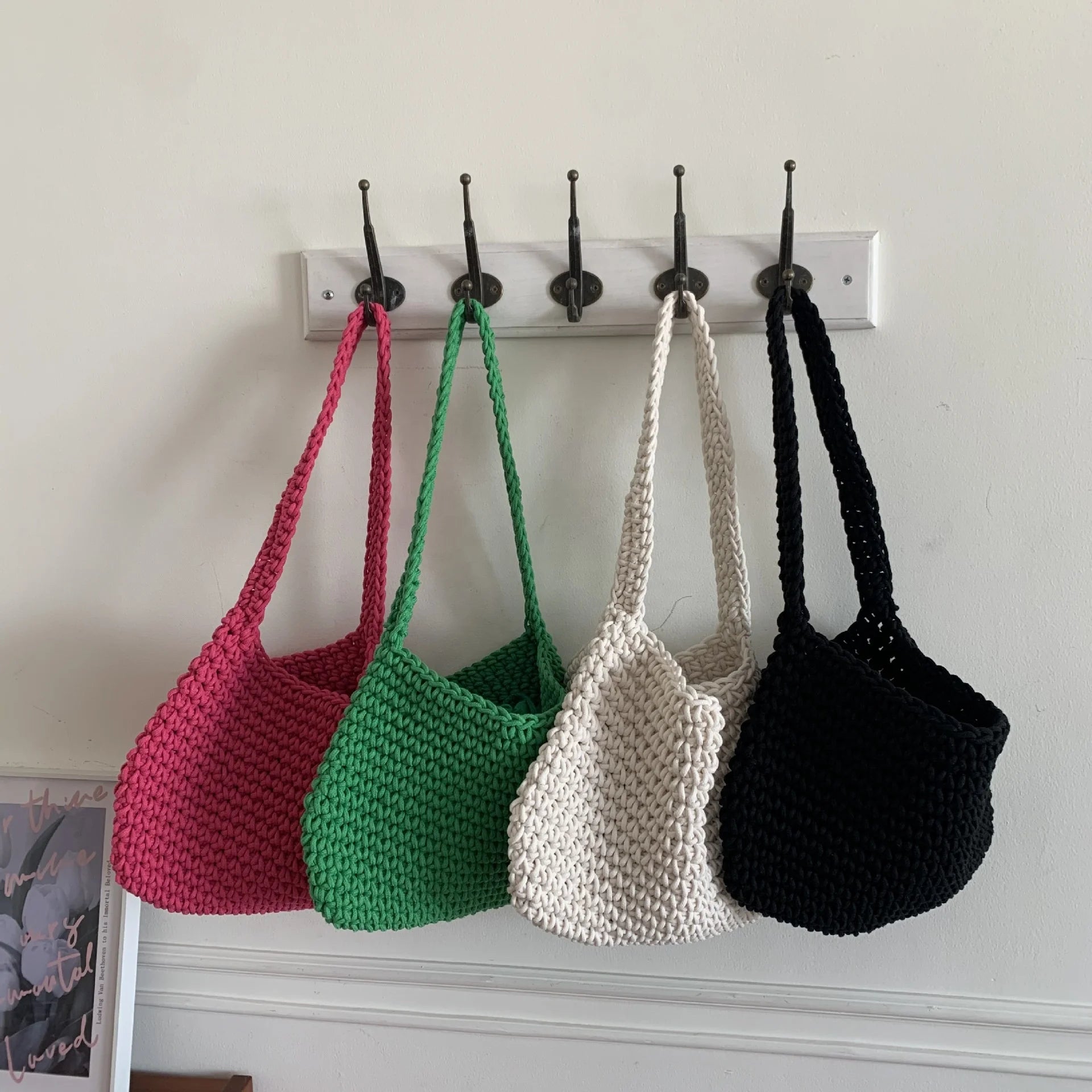 2023 Cute Solid Color Handmade Shoulder Beach Bag Portable Open Closure for Summer Winter Autumn Spring Vacations for Ladies