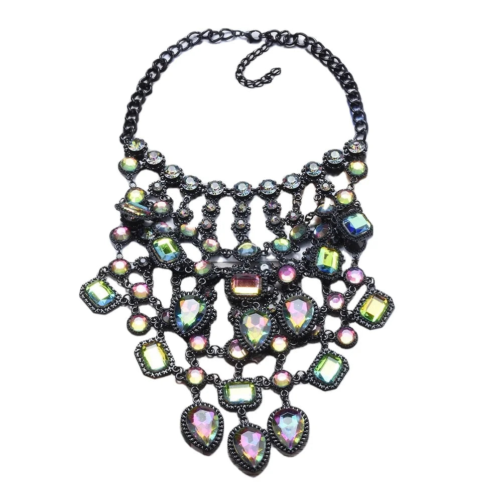 Handmade 2025 Bohemian Black Statement Necklace with Chunky Gold Zinc Alloy Strand Chain Water Drop Pattern for Anniversary