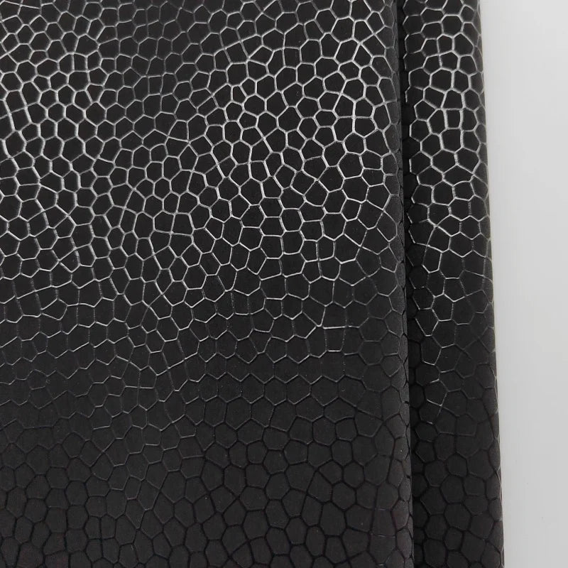 PFAS FREE Black Strong Elastic 4 Way Stretch Fabric Pu Elastic Shiny Faux Leather Fabrics Pu Leather for Pants Legging