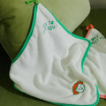 OEM Custom Logo Embroidered Small Square White Face Towels  Absorbent Non-Fluffing Small Towel for Hand
