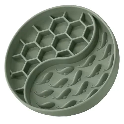 Durable Eco-Friendly Non-Slip Silicone Pet Slow Feeder Bowl Outdoor Use Pets Licking Mat for Dog Travel Food