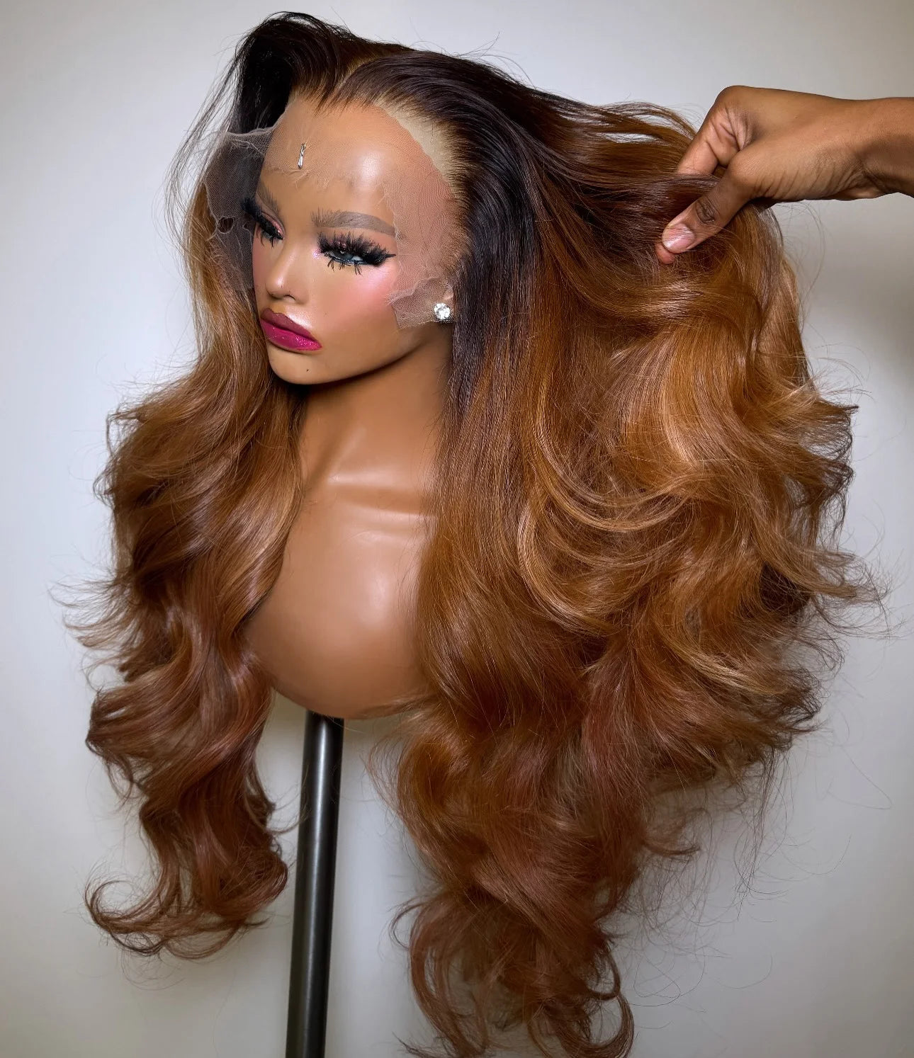 Ombre Honey Blonde Body Wave Lace Front Wig Cuticle Aligned Raw Hair 13x4 Transparent Lace Frontal Piano Color Highlight Wig