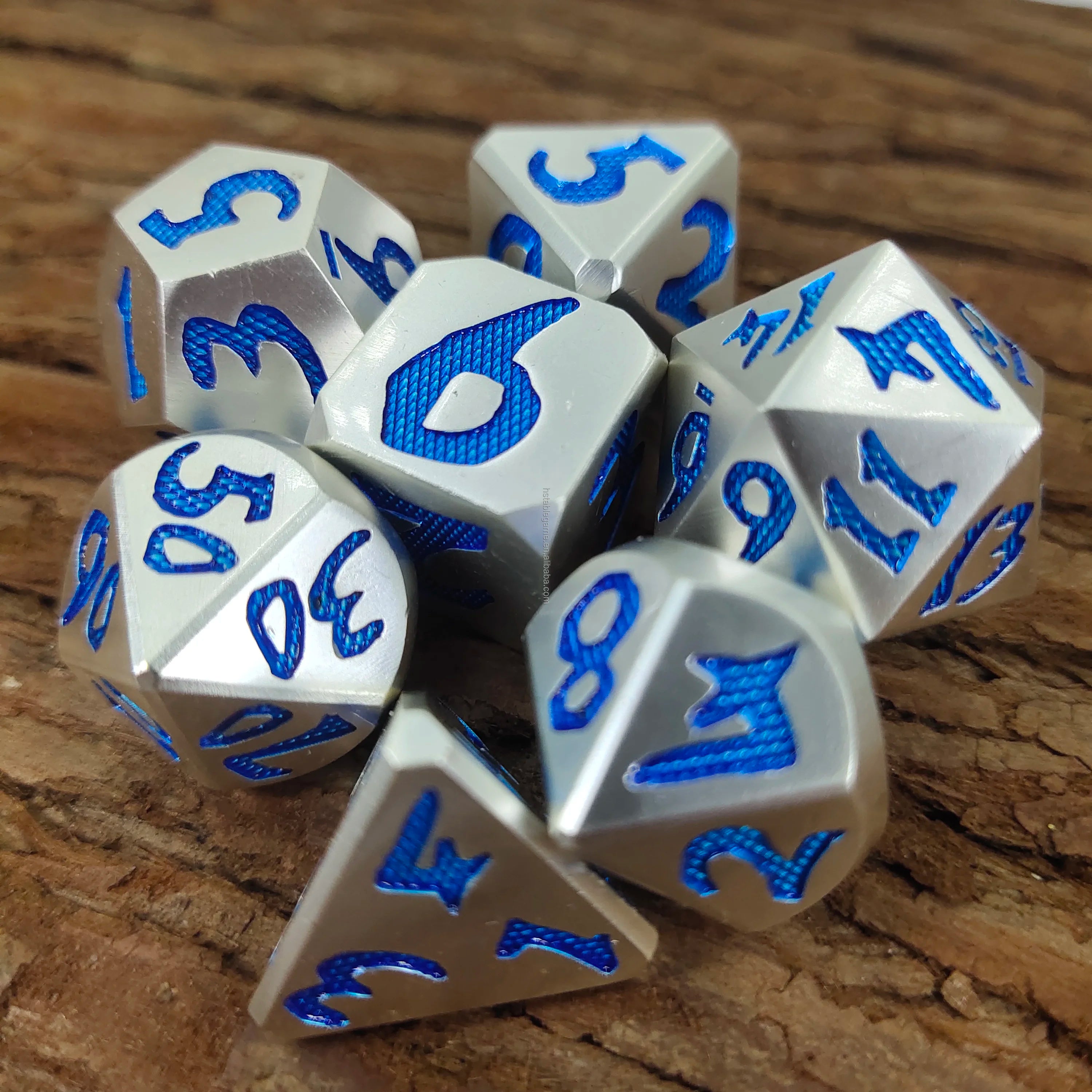 HS Hot Sales 16mm D20 Polyhedral Metal Dice Set Dungeons and Dragons DND Table Game Bulk Dice Wholesale