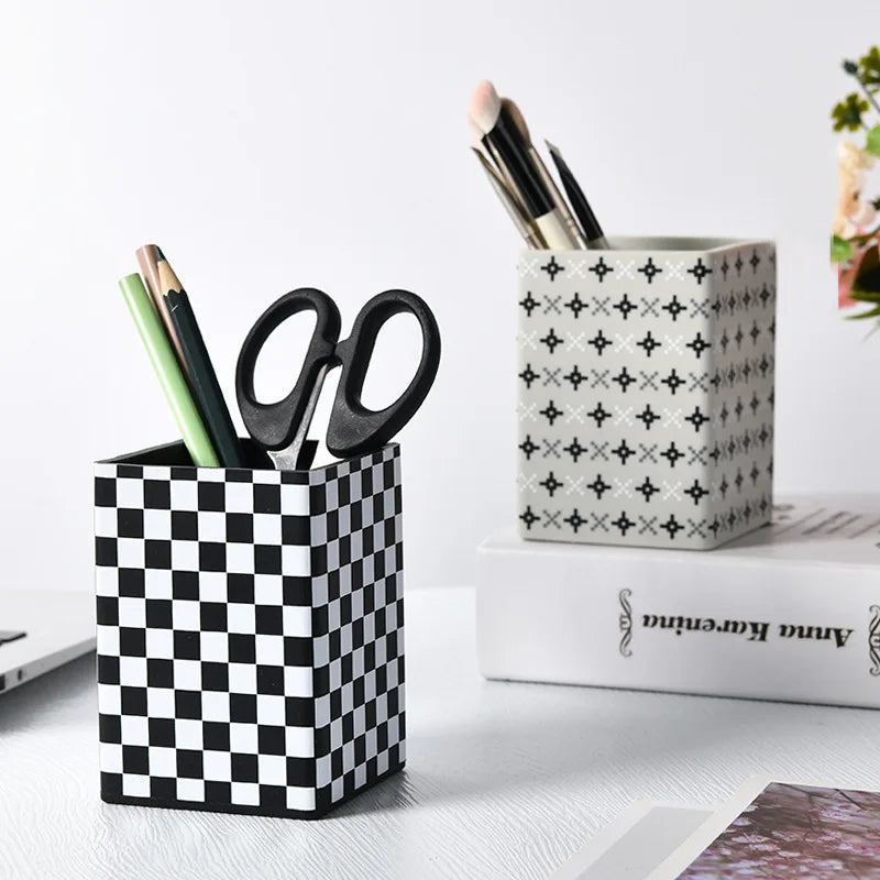 Creative Eco-friendly Multi-functional Silicone Makeup Brush Organizer Desk Stationery & Office Pen Holders for Living Room