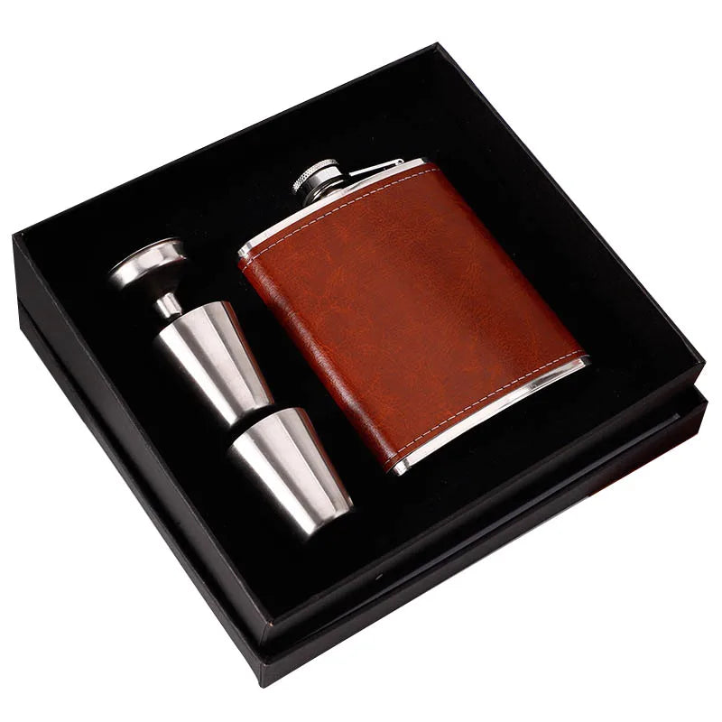 Wholesale 18/8 Stainless Steel Mini Flask Gift Set Leak Proof 6-8Oz Whiskey Hip Flask with Funnel & Brown Leather Pocket Cover