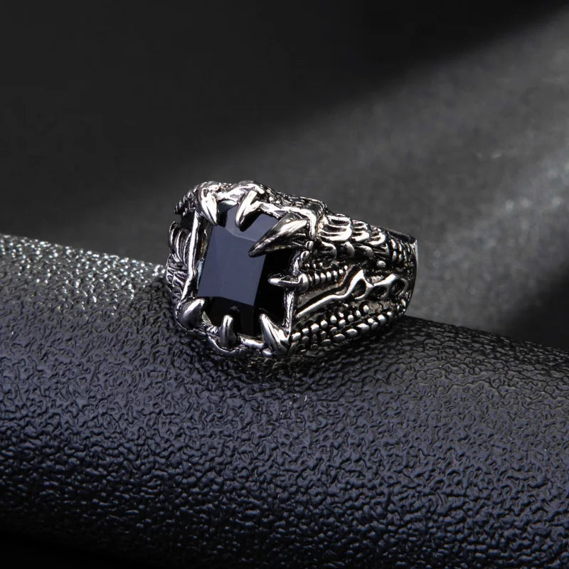 Viking Jewelry Men's Domineering Retro Dragon Claw Ring Dragon Claw Carving Square Rings Crystal Vintage Punk Mens Hip Hop Rings