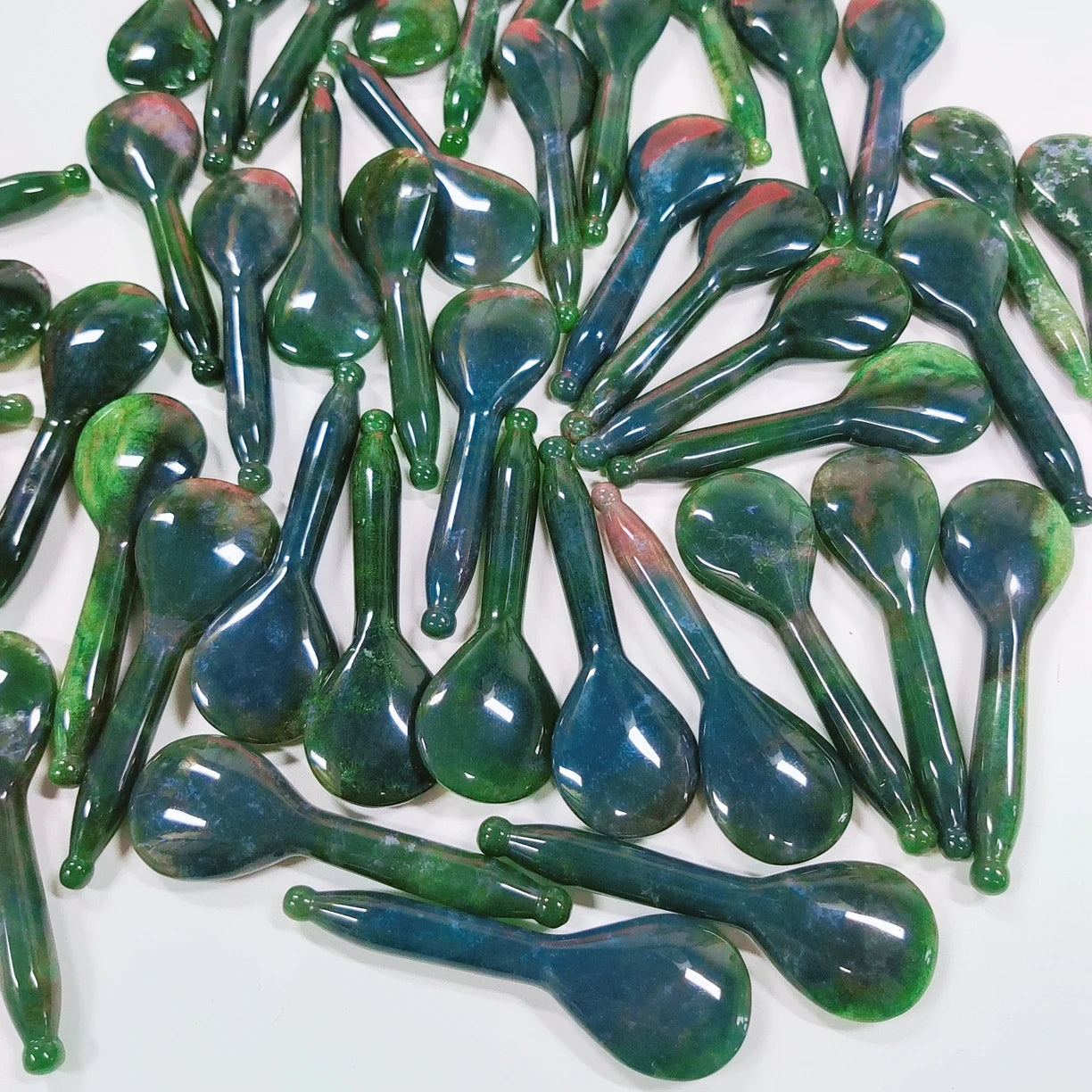 Huiying Custom Facial Body Indian Agate Scraping Massage Tool Jade Gua Sha Spoon Shape Guasha Board