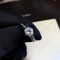 Hot Selling 925 Sterling Silver Italian Vintage Style 1 Carat Moissanite Engagement Rings New Design